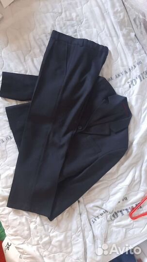 Костюм школьный