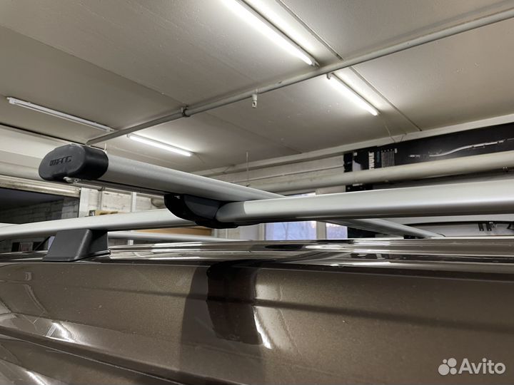 Поперечины на рейлинги LADA Largus