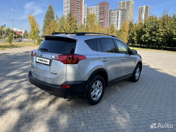 Toyota RAV4 2.0 CVT, 2015, 156 000 км