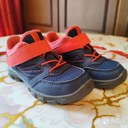 Кроссовки Decathlon Quechua р. 28, стелька 17,5 см