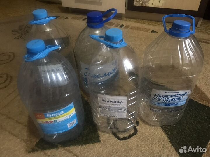 Бутылки пластиковые емкость 5 литров