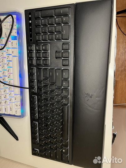 Razer Ornata chroma клавиатура