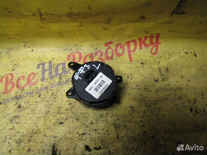 Кнопка руля левая Ford Focus 3