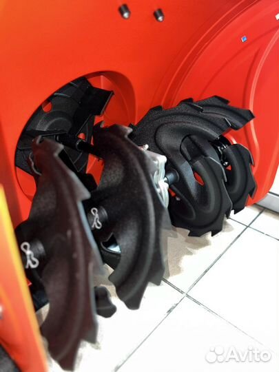 Снегоуборщик бензиновый HSS GX340 LE 13лс