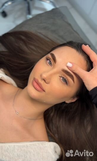 Перманент бровей