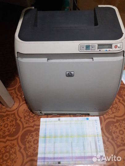 Продам цветной принтер HP 2600n