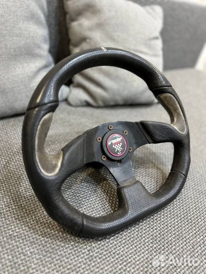 Итальянский руль equipments