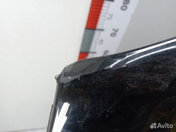 Капот Volkswagen Golf