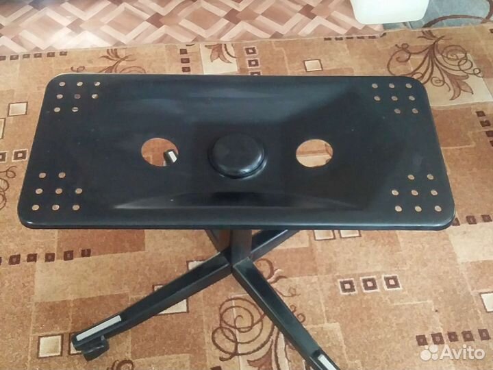 Подставка под телевизор