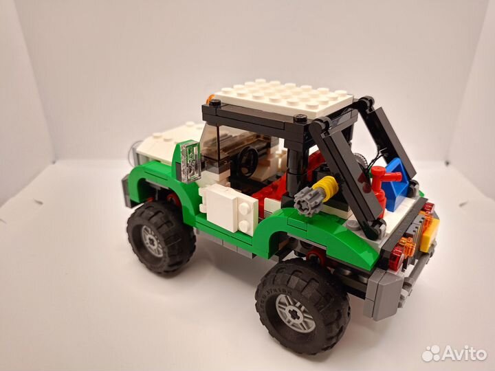 Lego creator 31037