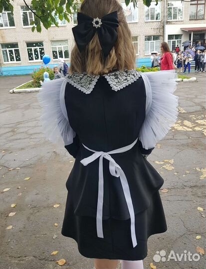 Школьный фартук