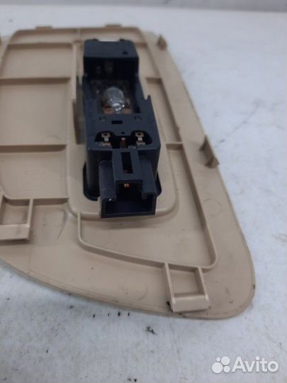 Плафон подсветки багажника Subaru Tribeca