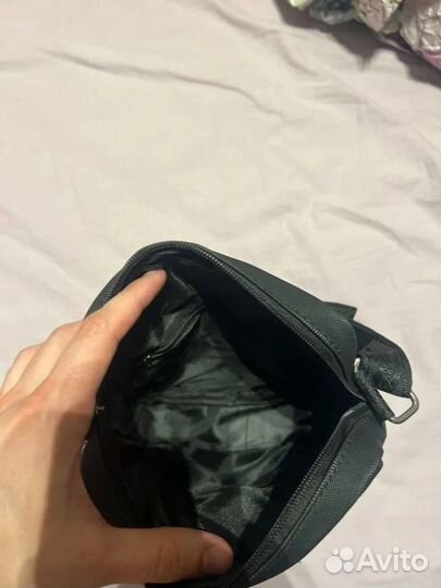 Сумка через плечо lacoste