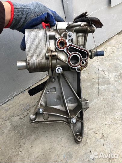 Корпус масляного фильтра Ауди А4 Б8