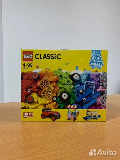 Новый Lego Classic Модели на колёсах 10715