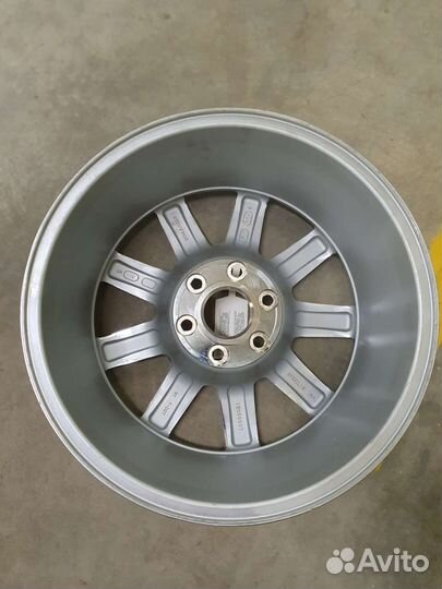 Диск Cadillac Escalade,15099907 NEW R20