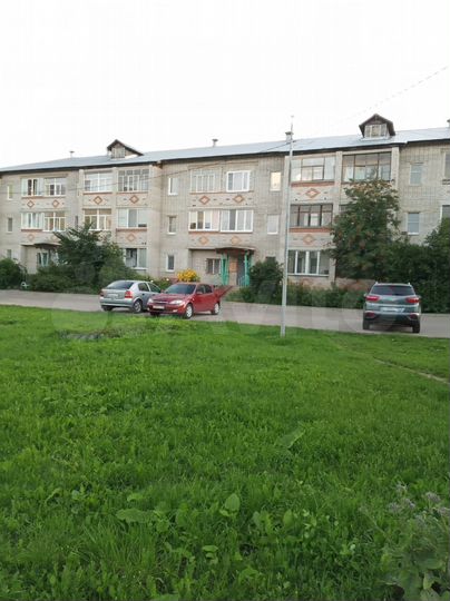 2-к. квартира, 50 м², 3/3 эт.