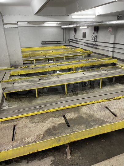 Машиноместо, 13 м²