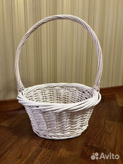 Корзина плетеная