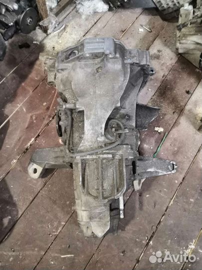МКПП Audi 100 44 кузов