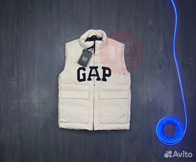 Жилетка GAP