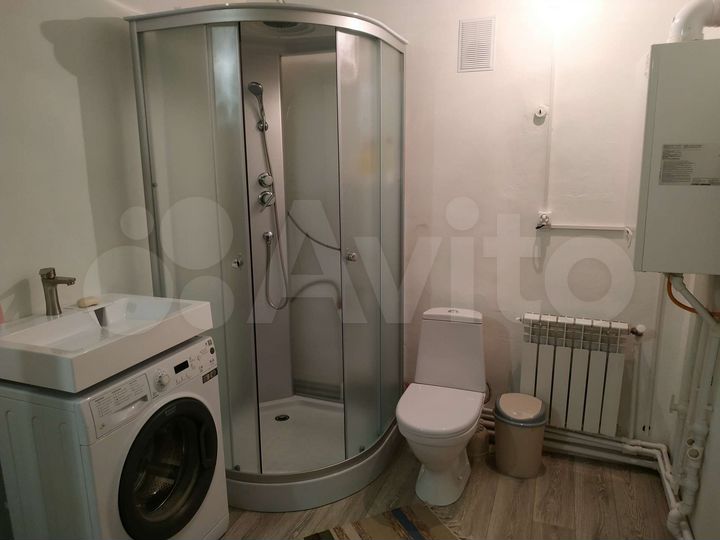 Дом 56 м² на участке 4 сот.