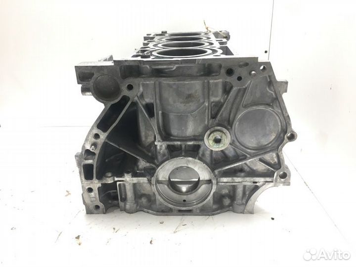 Блок цилиндров Nissan X-Trail NT30 QR20DE 2002