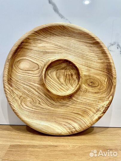 Деревянная тарелка