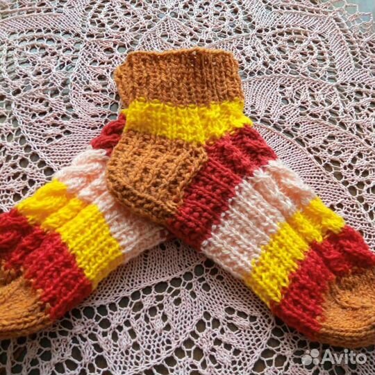 Носки ручной вязки