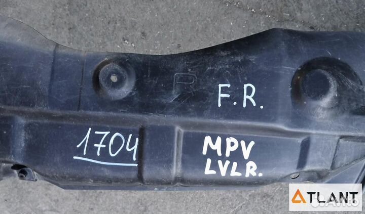 Подкрылок передний правый mazda MPV