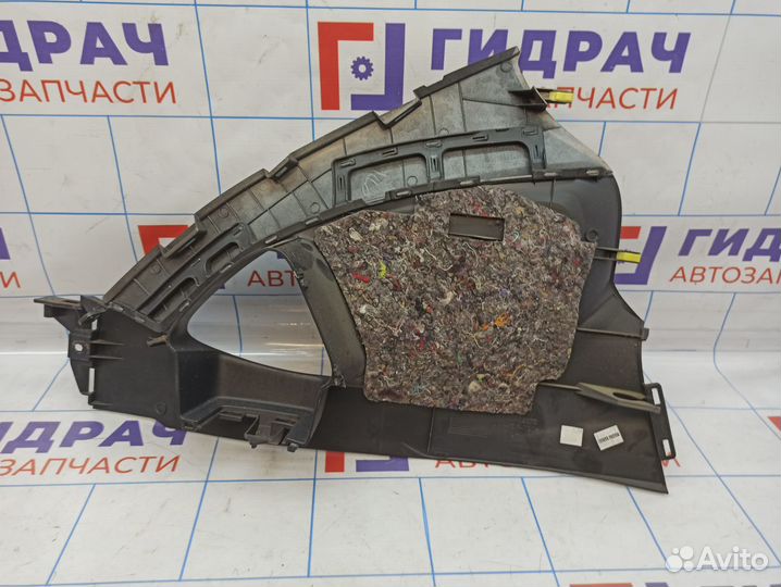 Накладка на консоль левая Toyota Auris (E150) 5543202070B0. Потертости