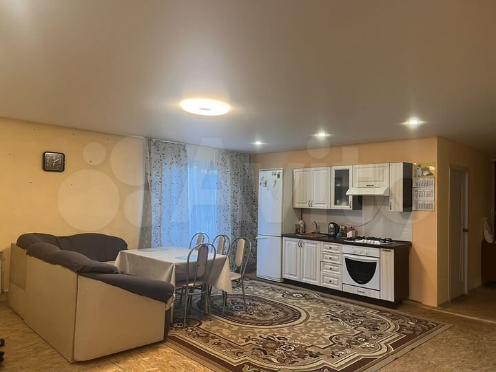 Дом 113 м² на участке 6 сот.