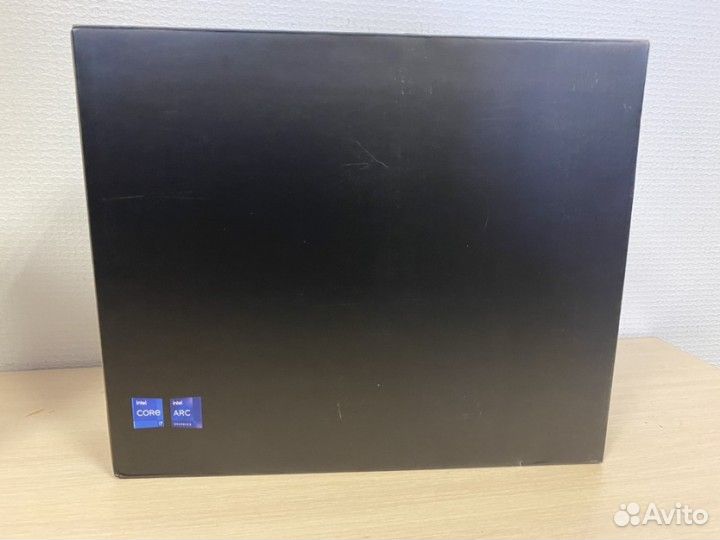 Ноутбук Maibenben P527 i7-12700H/ A550M 8G/16G/1TB