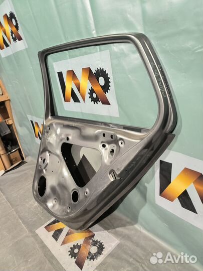 Volkswagen Golf 7 Дверь Задняя правая 30001