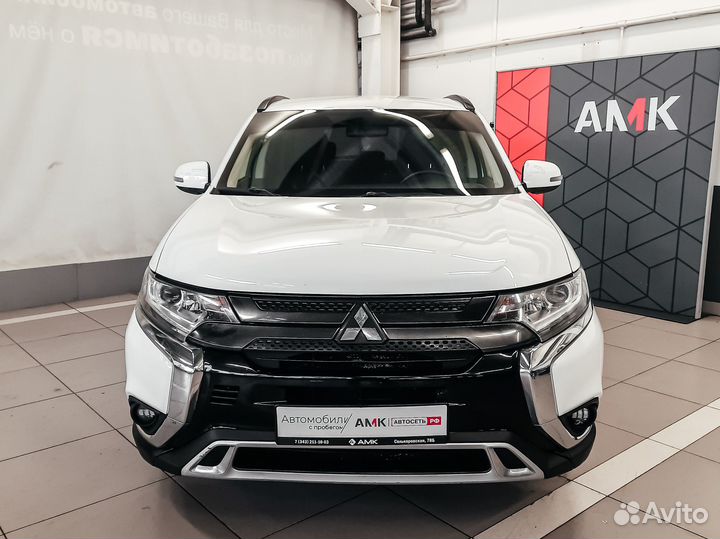 Mitsubishi Outlander 2.0 CVT, 2022, 48 284 км