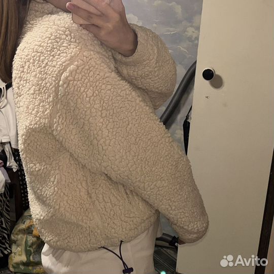 Пушистая куртка h&m