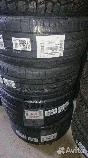 Yokohama Advan Sport V105 275/45 R21 и 315/40 R21 110W