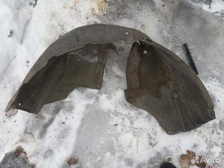 Подкрылок задний Лада Ларгус