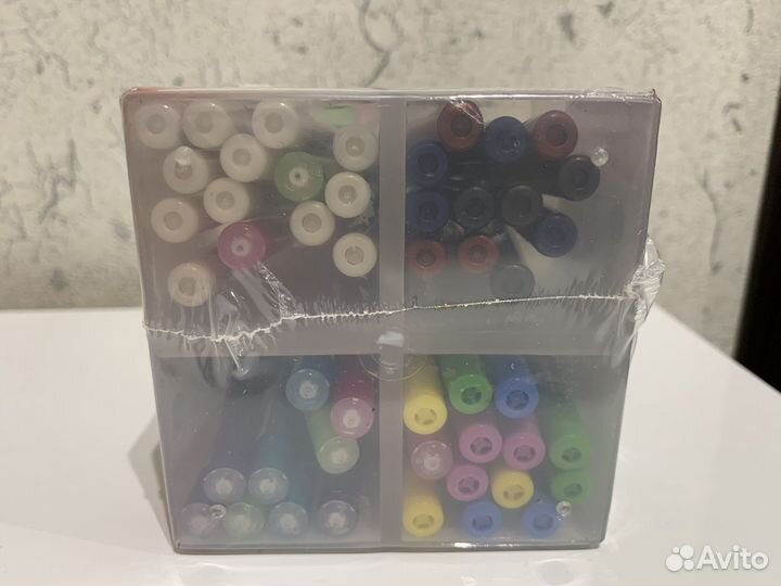 Набор ручек и карандашей