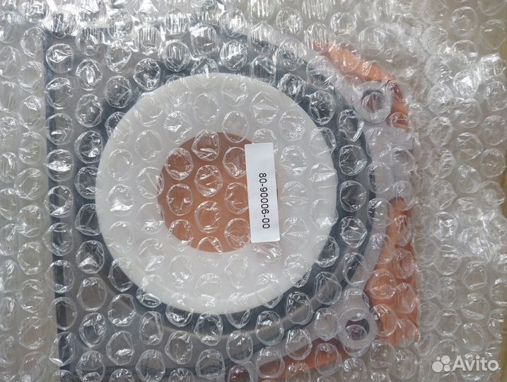 Сальник коленвала в сборе с крышкой