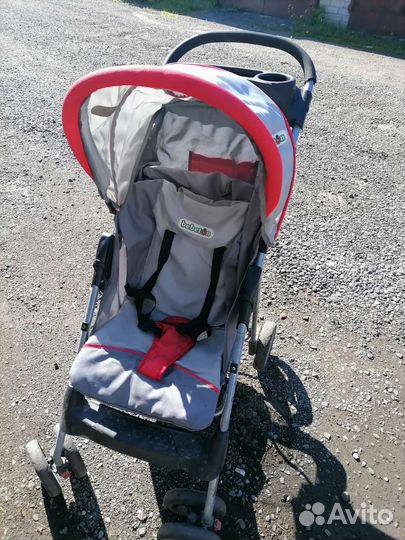 Прогулочная коляска