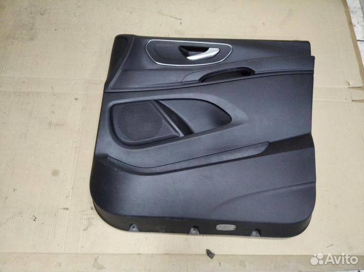 Карта двери передняя правая W447 V-class 622.95