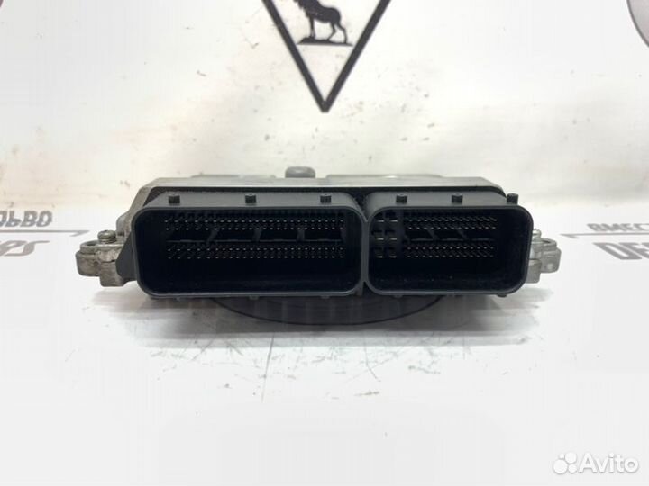Блок управления двс ECM Volvo S40 С30 V50 2.4 бенз