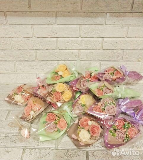 Букет из шоколадных роз ко дню учителя