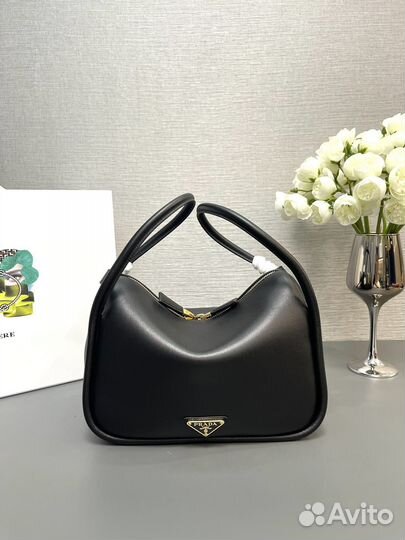 Сумка Prada