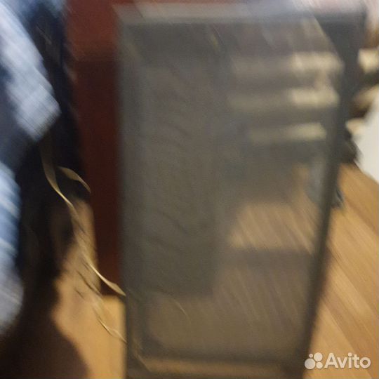 Акустические колонки большие