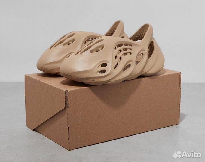 Adidas yeezy foam (40)