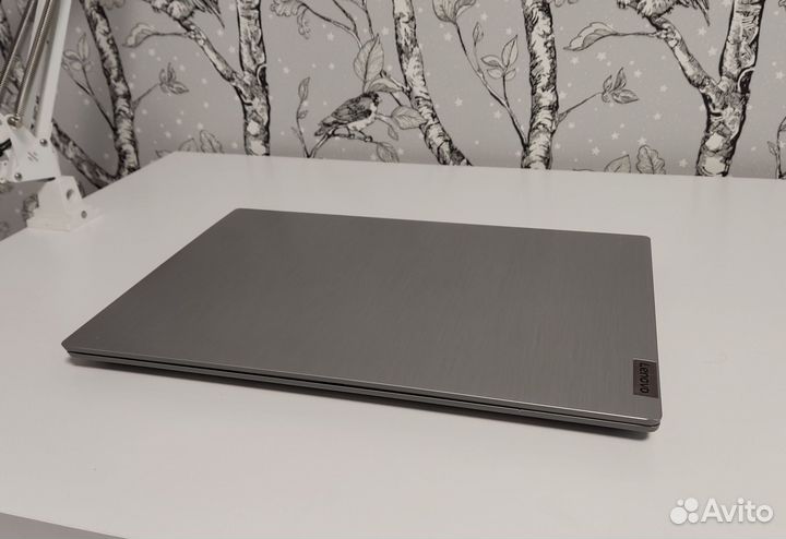 Lenovo IdeaPad 3 15IIL05