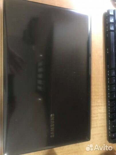 Ноутбук Samsung