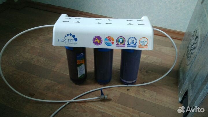 Фильтр для воды Гейзер под раковину